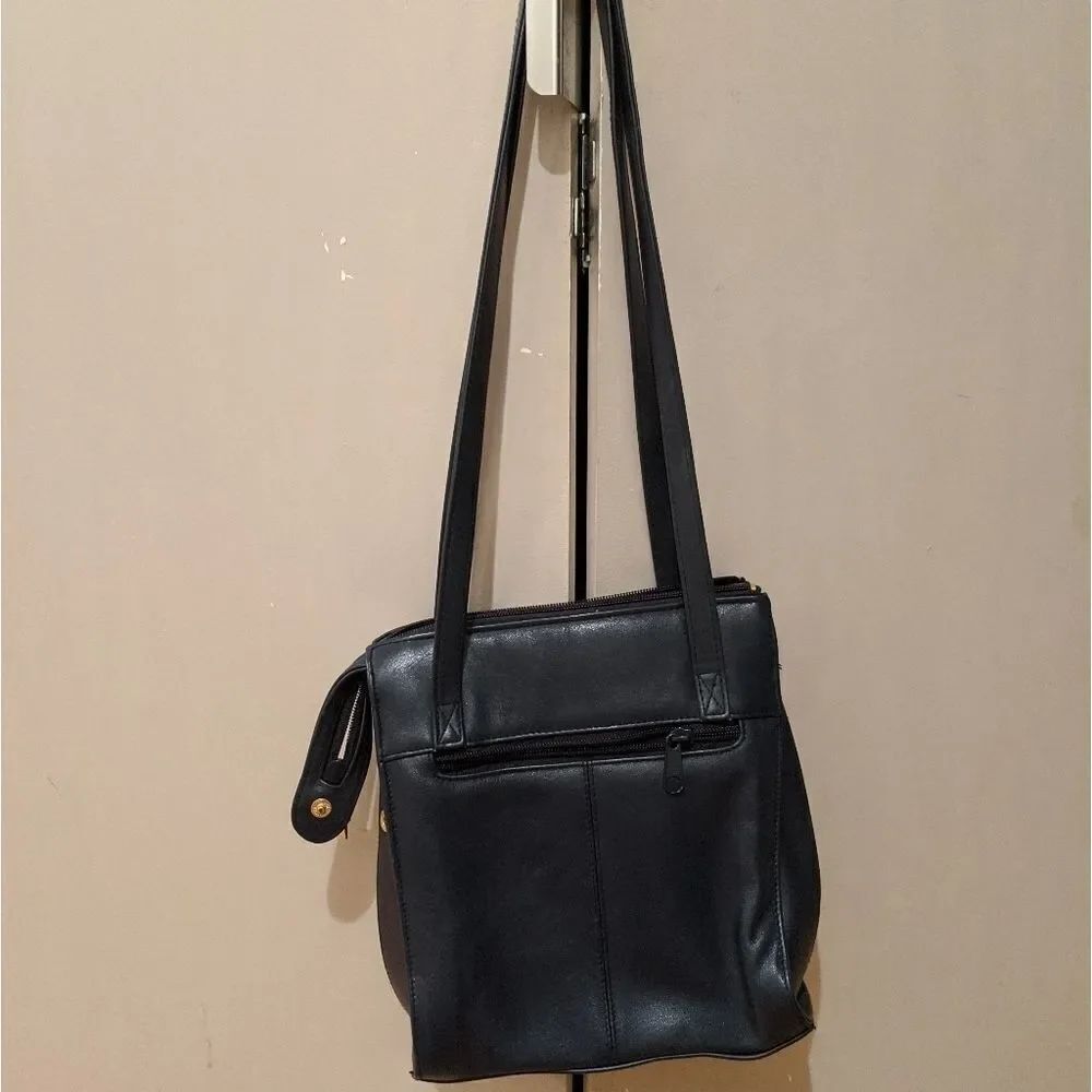 🔥Host PICK🔥Vintage leather bag Navy - Picture 4 of 6